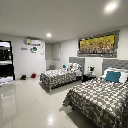 Apartamento Grande En El Laguito